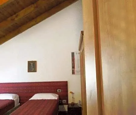 Hotel Cavallino 3*